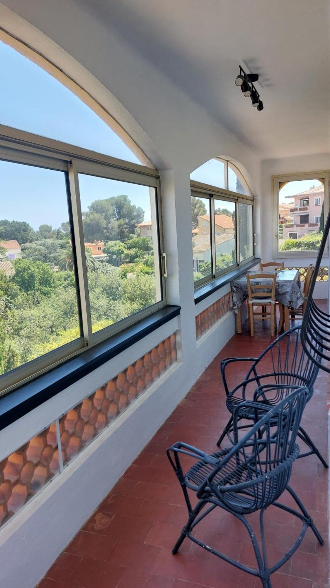 Villa Macoran 2 Etoiles Сен-Агулф Екстериор снимка